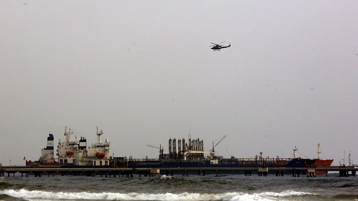 US Seizes Venezuelan Oil Tanker in Major Maritime Operation