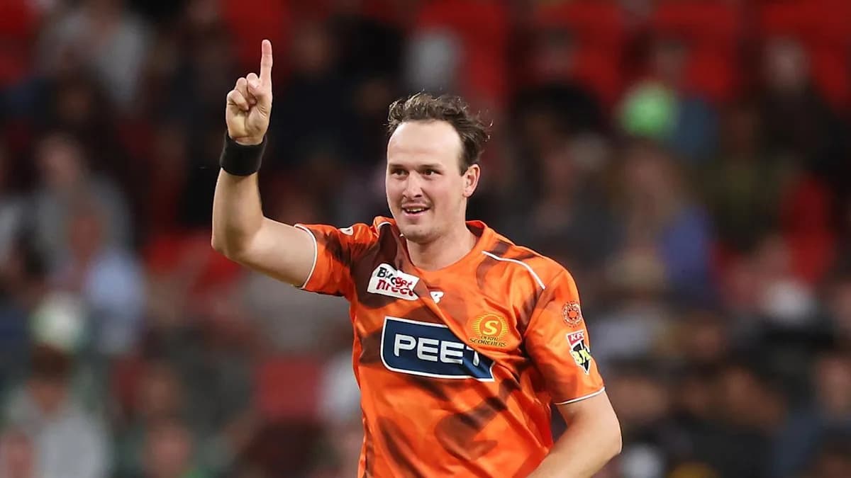 Perth Scorchers Face Critical Decision on Paris for BBL Final
